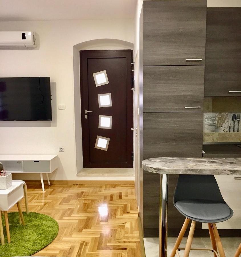 Sweet Studio Apartment Living In Риека Экстерьер фото